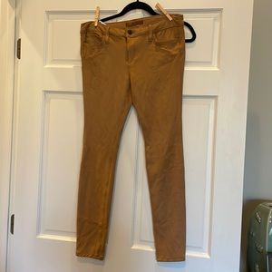 Joe’s Jeans Women’s Flawless Suede Icon size 29. very stretchy